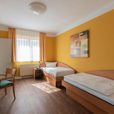 ברלין Hotel Mit-Mensch מראה חיצוני תמונה