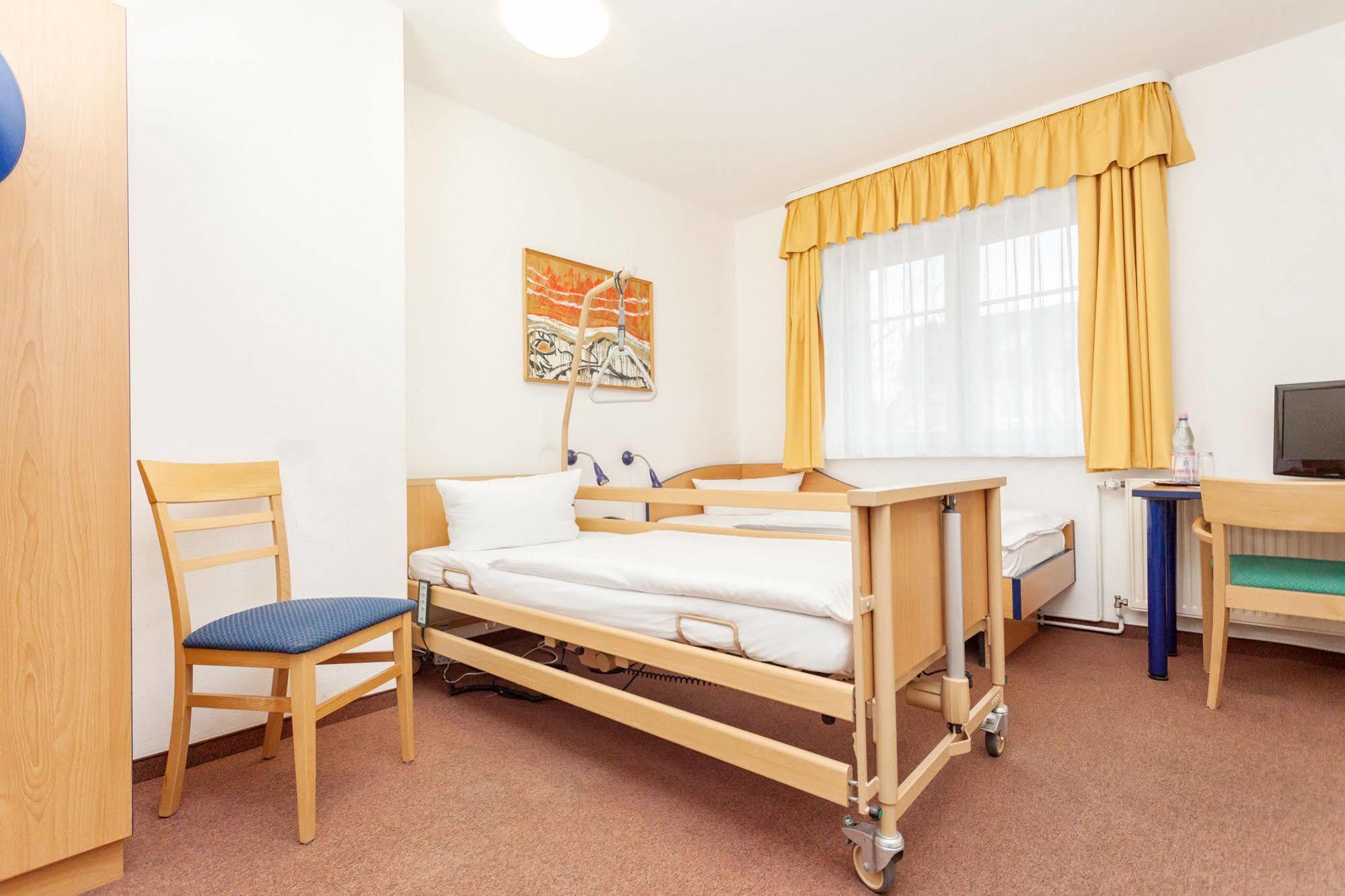 ברלין Hotel Mit-Mensch מראה חיצוני תמונה